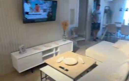 Piso de 4 dormitorios y 2 baños en Cartuja