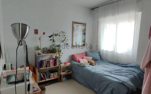 Piso de 3 dormitorios junto Tráfico – Campus Cartuja.