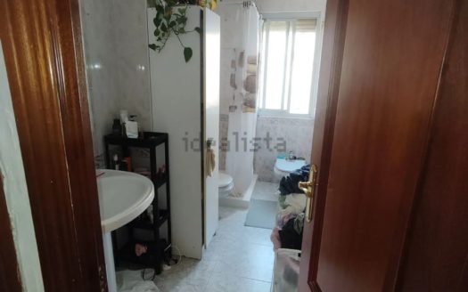Piso de 3 dormitorios junto Tráfico – Campus Cartuja.