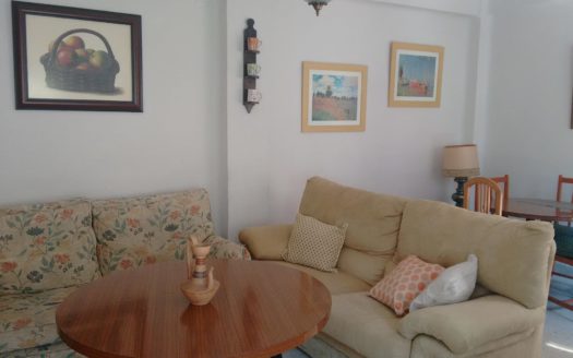 Piso de 4 dormitorios junto a Camino de Ronda Yo10