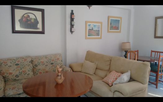 Piso de 4 dormitorios junto a Camino de Ronda Yo10