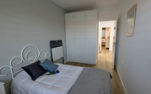 Increíble piso de 2 dormitorios con plaza de garaje incluida en Armilla
