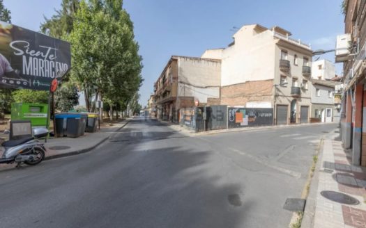 Local en Maracena