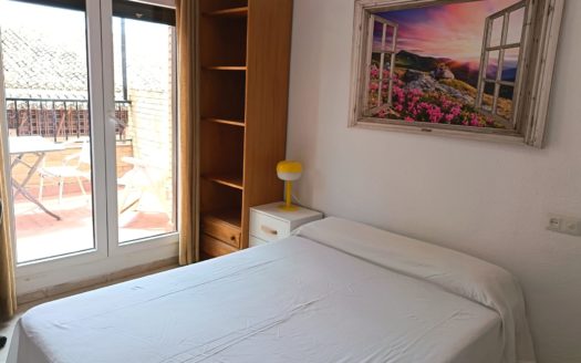 Apartamento con calefacción central dormitorio en San Juan de Dios