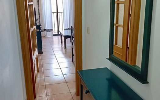 Magnífico piso de 2 dormitorios con calefacción incluida junto a Acera del Darro