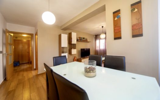Habitaciones en piso de 2 dormitorios en Polígono de Cartuja