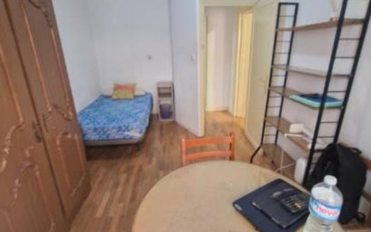 Piso de 3 dormitorios en Plaza Einstein – en granada