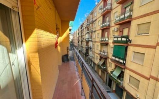 Piso de 3 dormitorios en Plaza de Toros