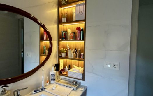 Excelente piso de 3 dormitorios con wifi incluido en Avenida Pablo Picasso
