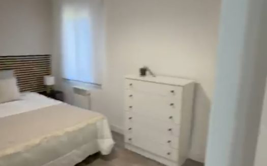 Piso de 4 dormitorios en Caseria Montijo