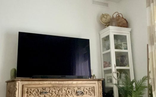 Excelente piso de 3 dormitorios con wifi incluido en Avenida Pablo Picasso