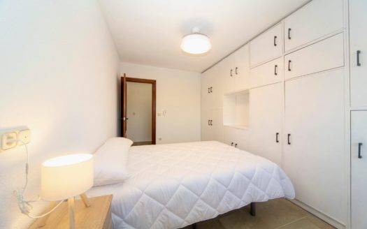 Excelente piso de 5 dormitorios y 3 baños en Camino de Ronda